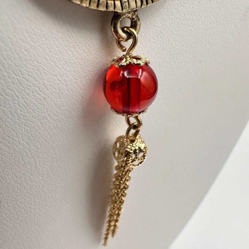Vintage Y2K Cookie Lee Red Stone‎ Necklace Gold Tone Filigree Tassel Statement
